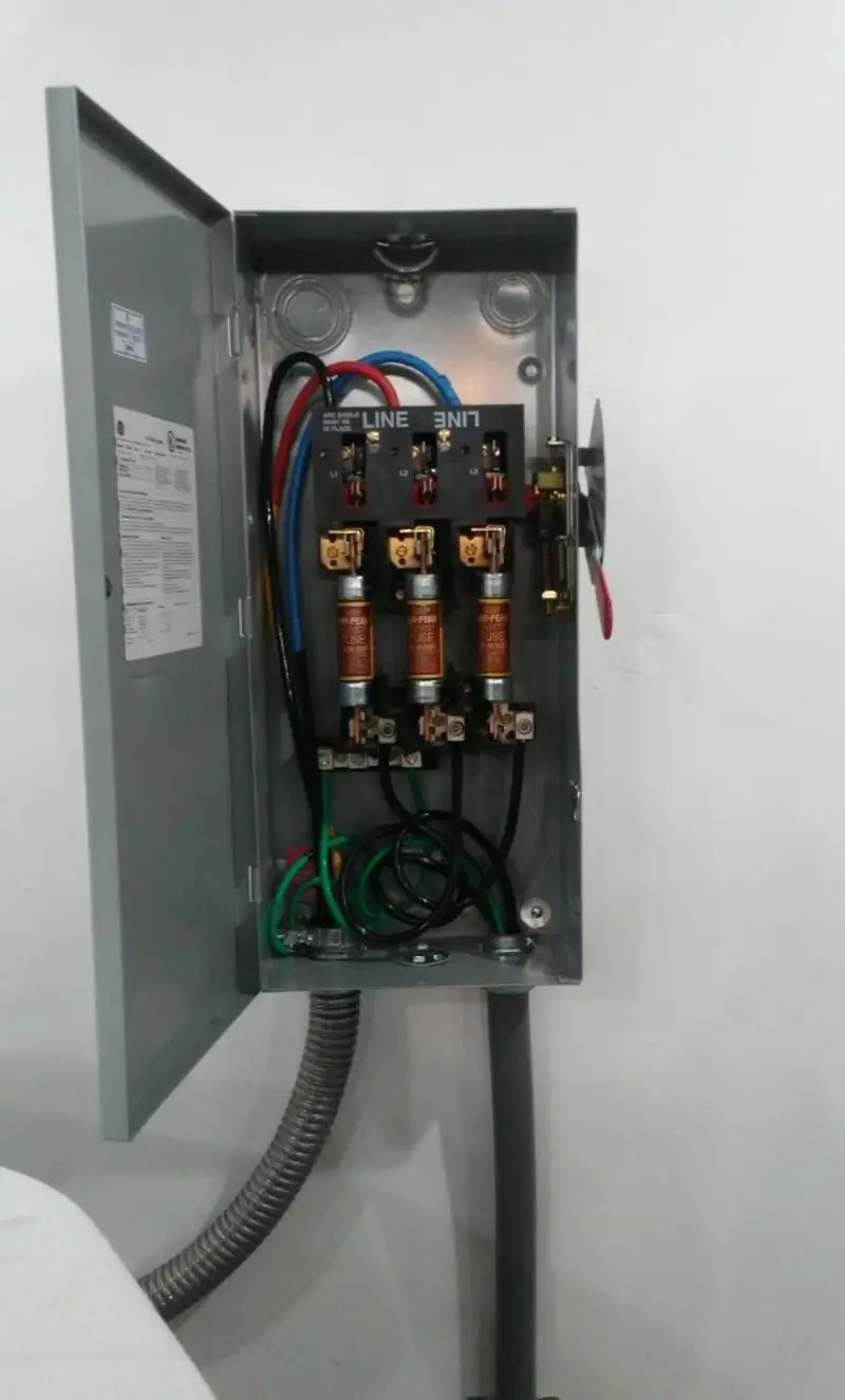 Three-phase disconnect switch installed for Electrical Wiring & Rewiring in Camarillo